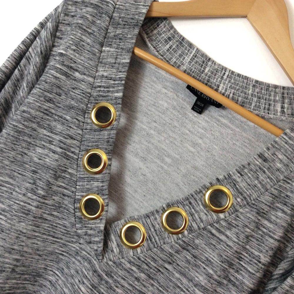 ❌SOLD❌Lane Bryant Gray Sweatshirt Gold Rings 26/28 - Picture 2 of 5